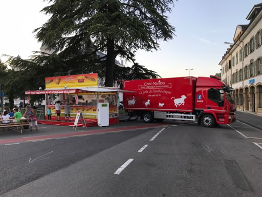 camion et stand